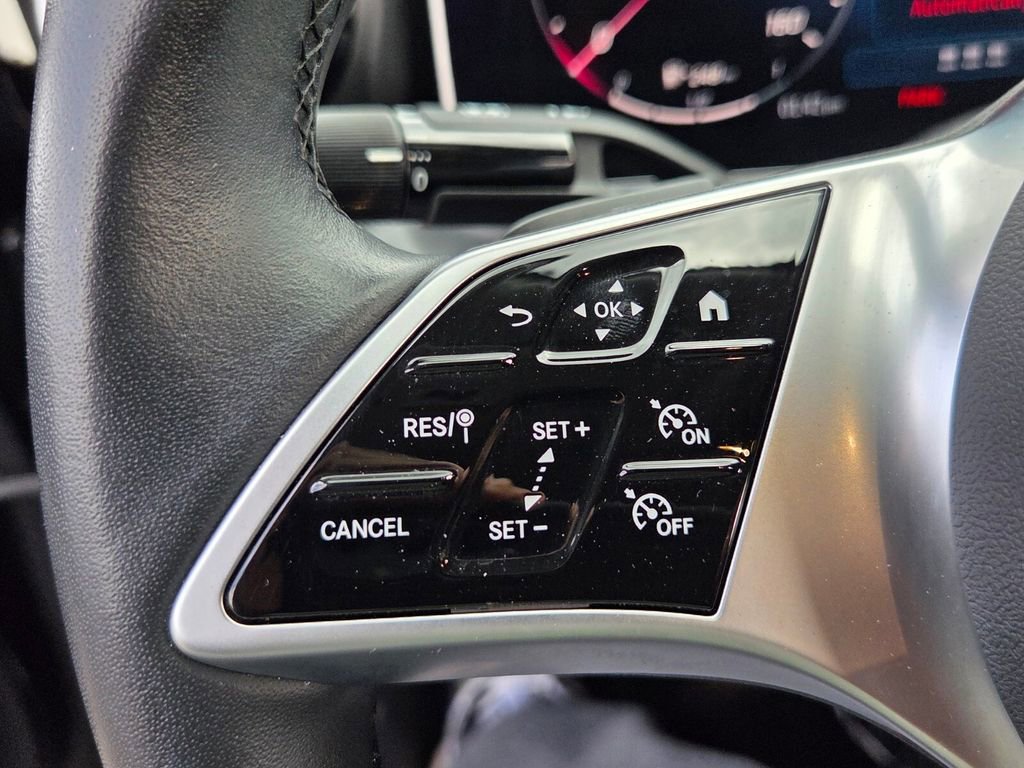 Used 2025 Mercedes-Benz C 300 Sedan image 23