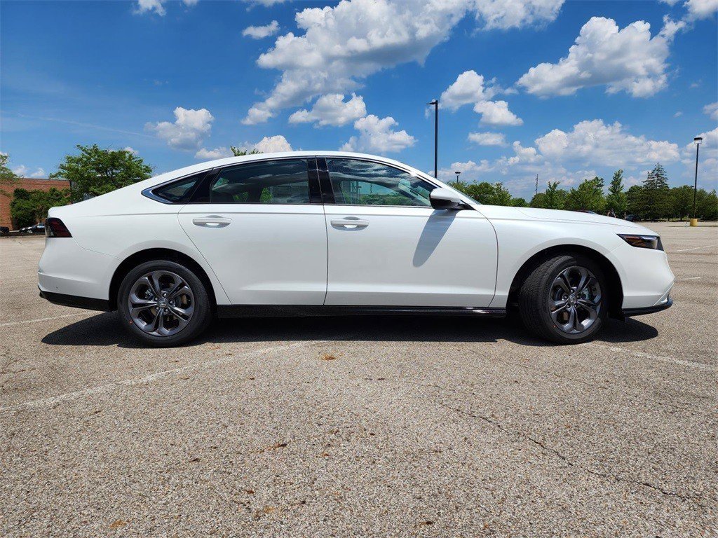 Used 2024 Honda Accord EX-L image 15