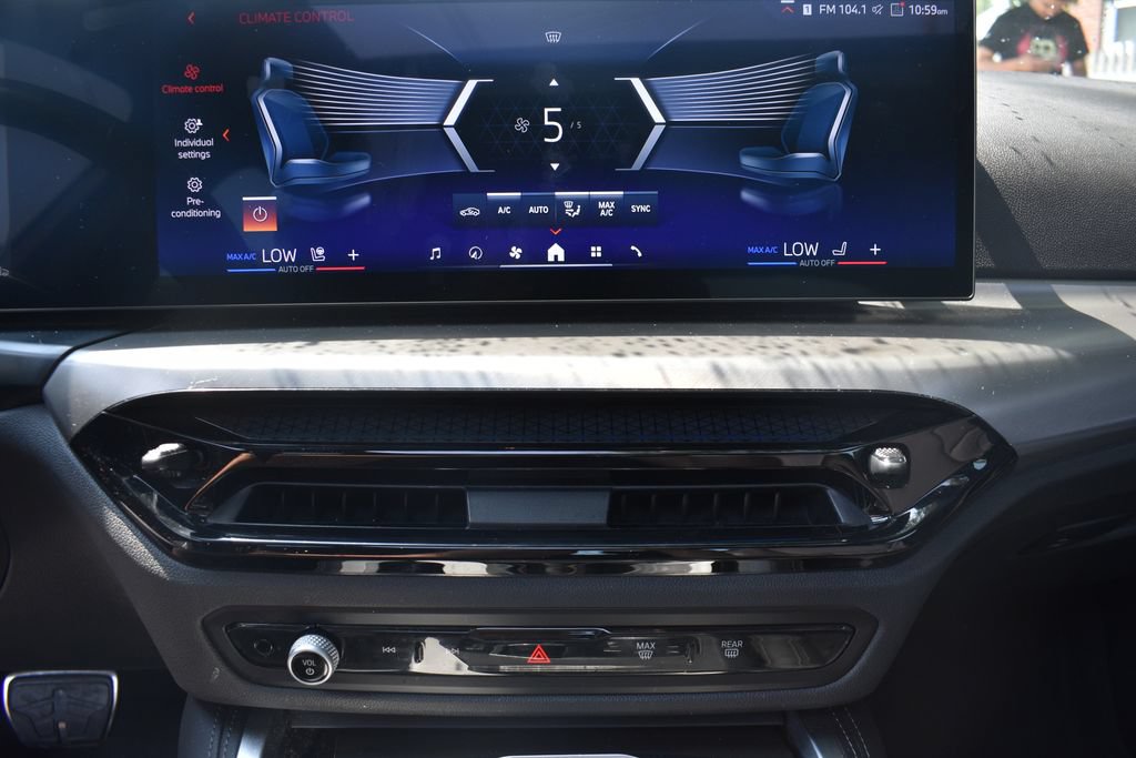 Used 2025 BMW 430i w/ M Sport Package RWD image 18