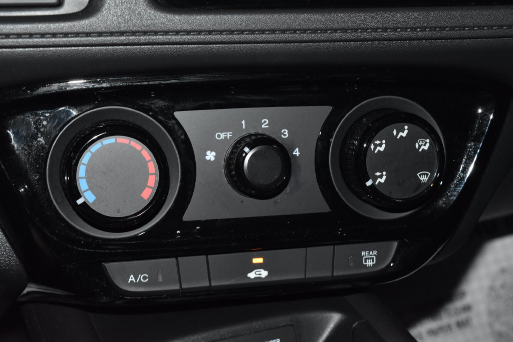 Used 2022 Honda HR-V LX image 13