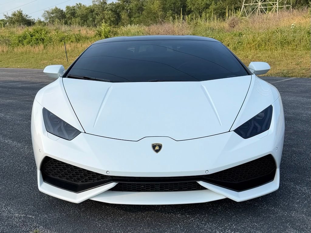 Used 2015 Lamborghini Huracan LP 610-4 AWD/4WD image 3