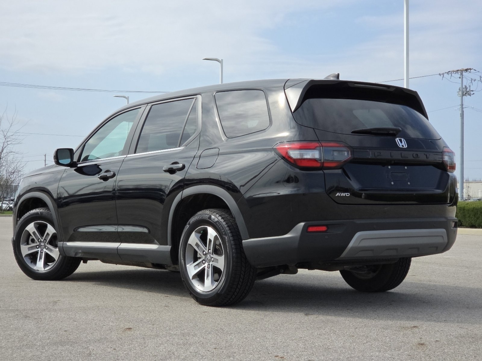 Used 2023 Honda Pilot EX-L image 16