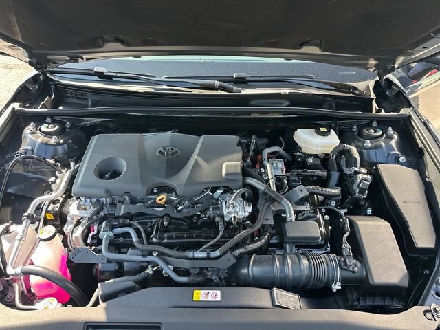 Used 2026 Toyota Camry SE FWD image 26