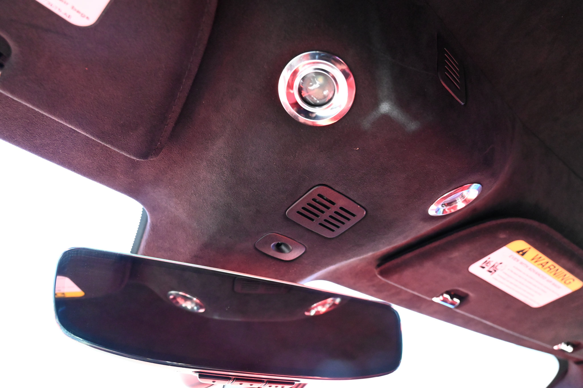 Used 2021 Aston Martin DB11 Coupe RWD image 34