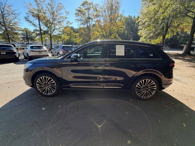 Certified 2022 Lincoln Corsair Reserve w/ Equipment Group 201A image 3