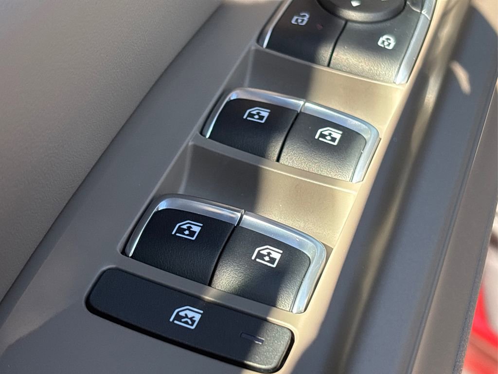 New 2026 Kia Carnival EX image 25