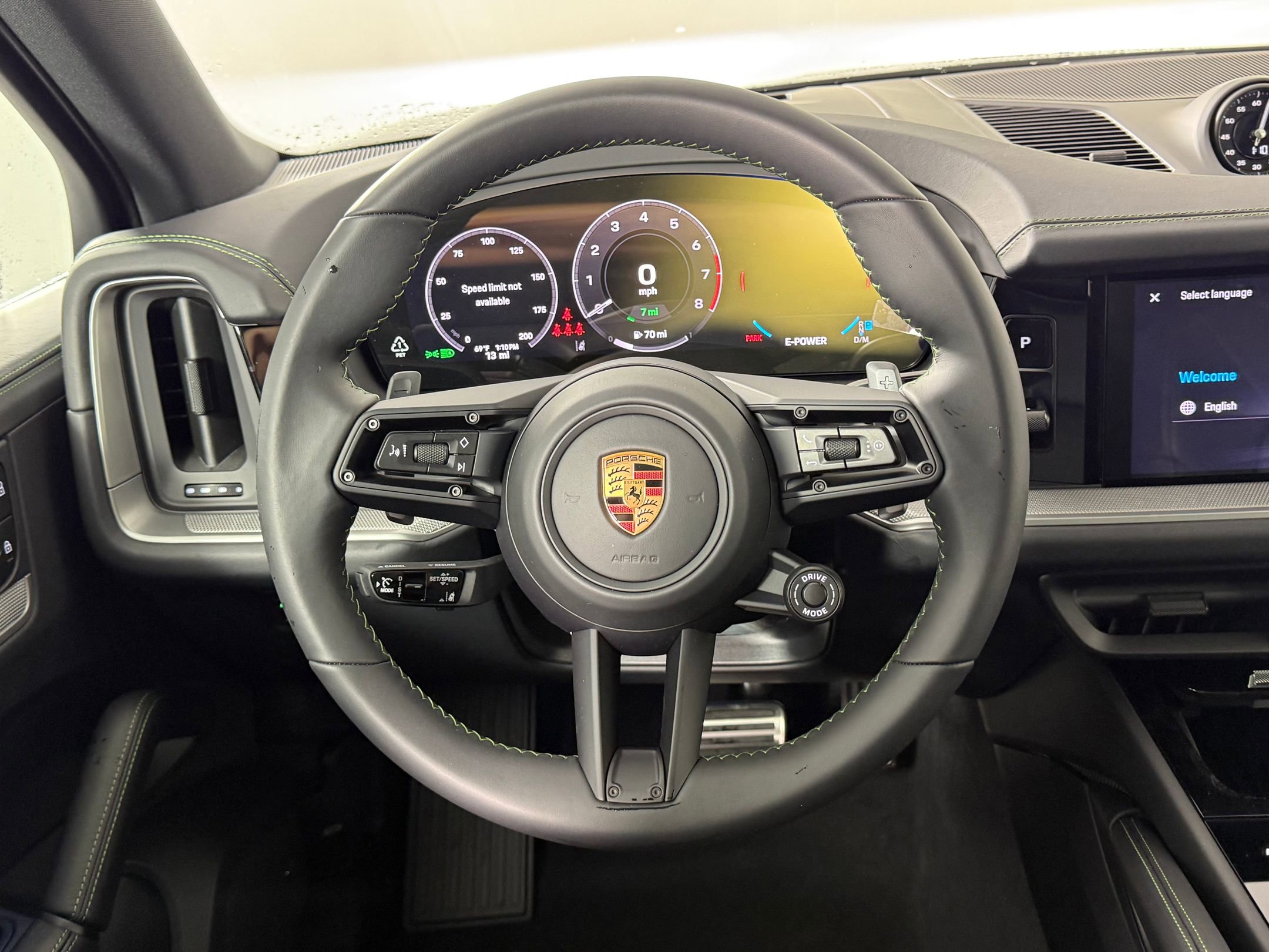 New 2026 Porsche Cayenne S image 21