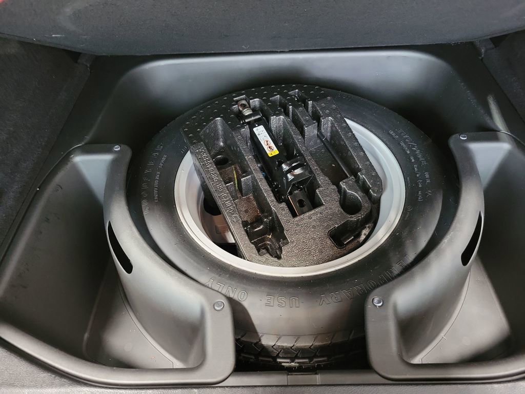 Used 2016 Jeep Grand Cherokee Laredo w/ Quick Order Package 23E image 21