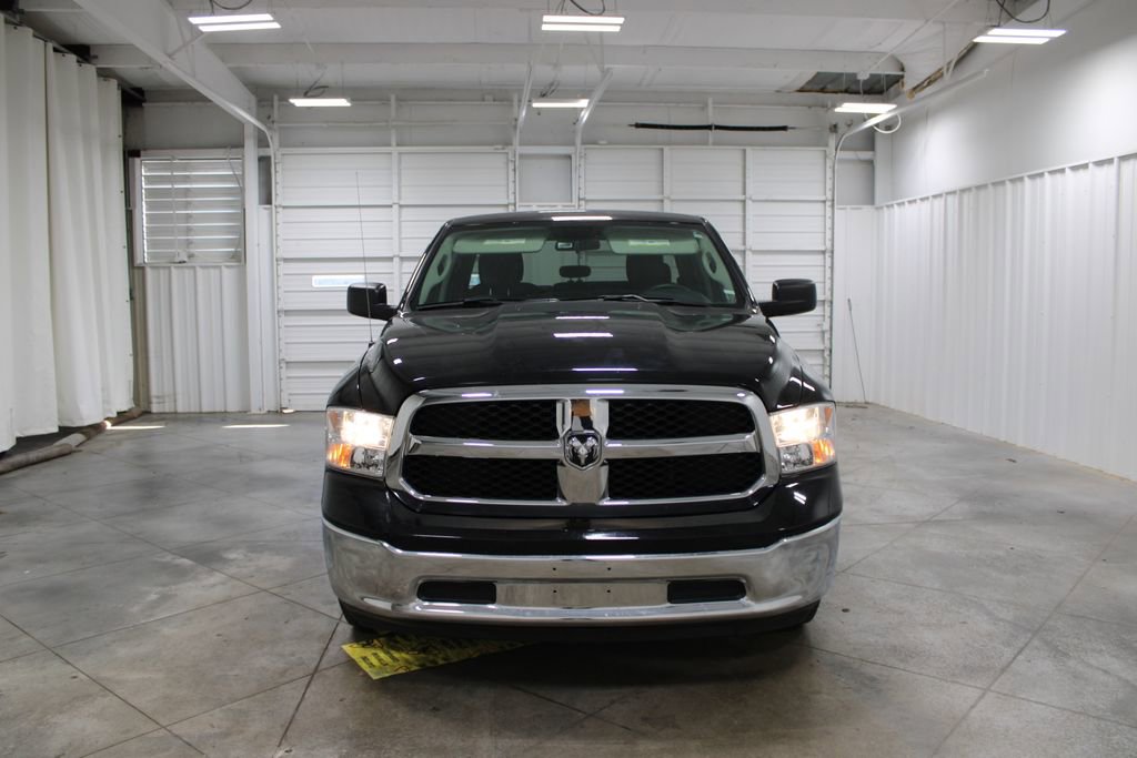 Used 2024 RAM 1500 Classic SLT image 3