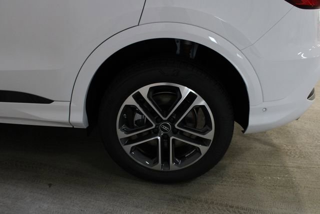 New 2025 Audi Q5 Premium Plus image 28
