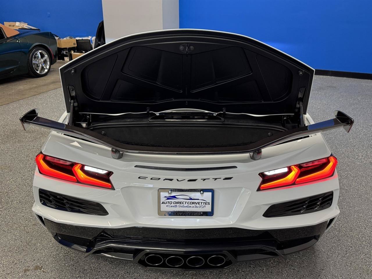 Used 2024 Chevrolet Corvette Z06 w/ Z07 Performance Package RWD image 26