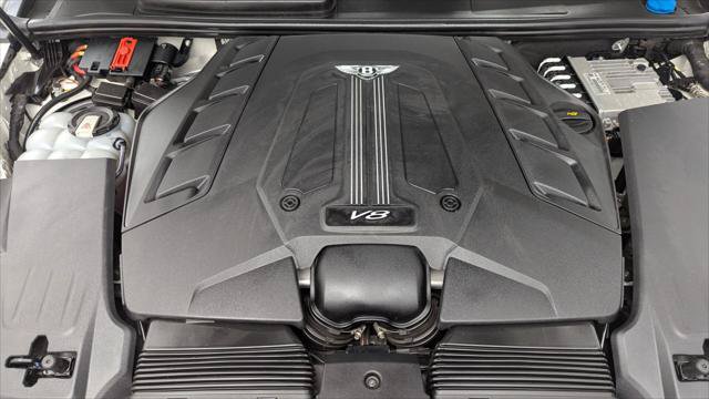 Used 2019 Bentley Bentayga AWD/4WD image 33