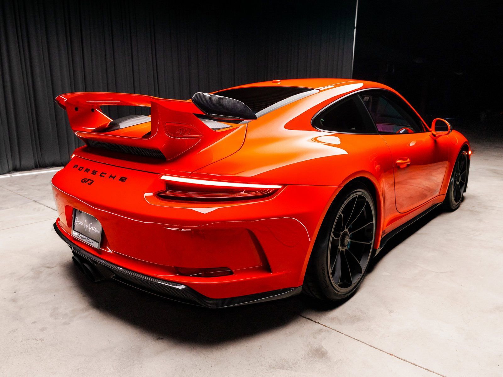 Used 2018 Porsche 911 GT3 RWD image 13