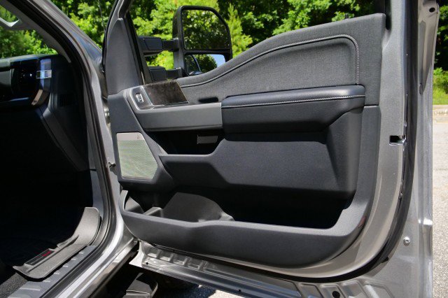 Used 2024 Ford F250 Lariat w/ Sport Appearance Package AWD/4WD image 47