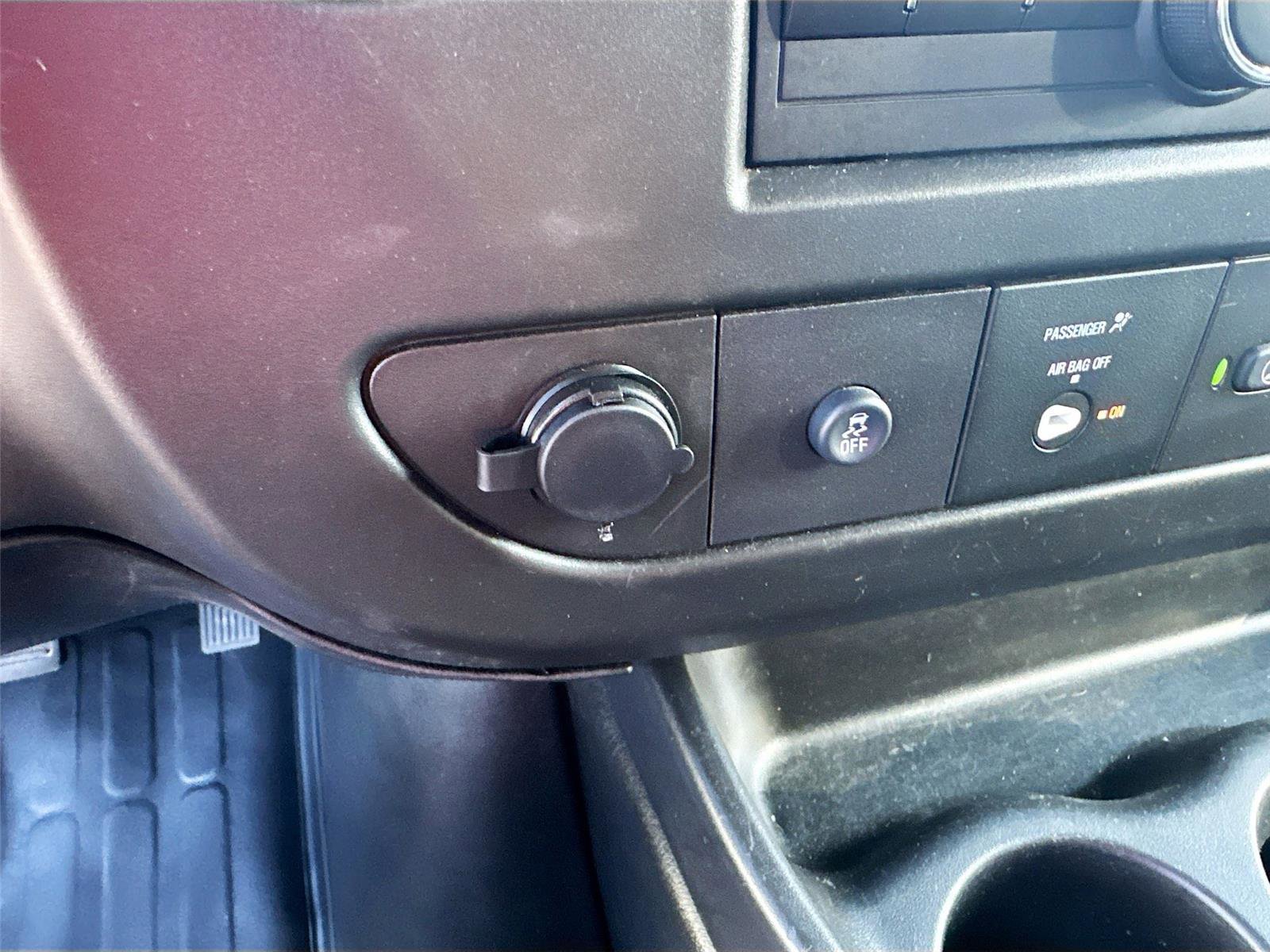 Used 2022 Chevrolet Express 3500 LS image 12