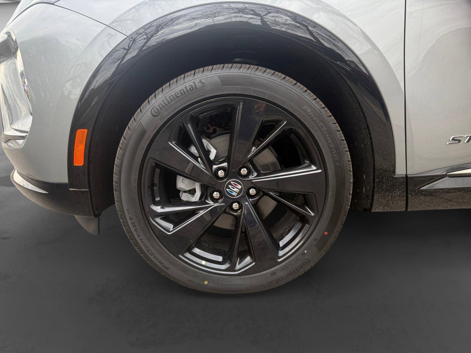 New 2026 Buick Envision Sport Touring image 9