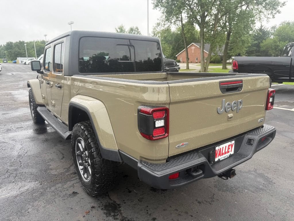 Certified 2020 Jeep Gladiator Overland AWD/4WD image 7