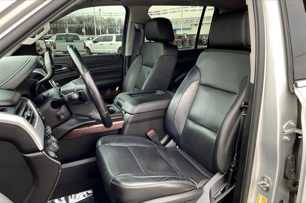 Used 2019 GMC Yukon XL SLT w/ Premium Edition image 27