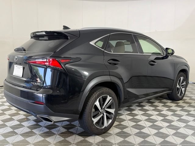 Used 2018 Lexus NX 300 FWD w/ Premium Package image 12