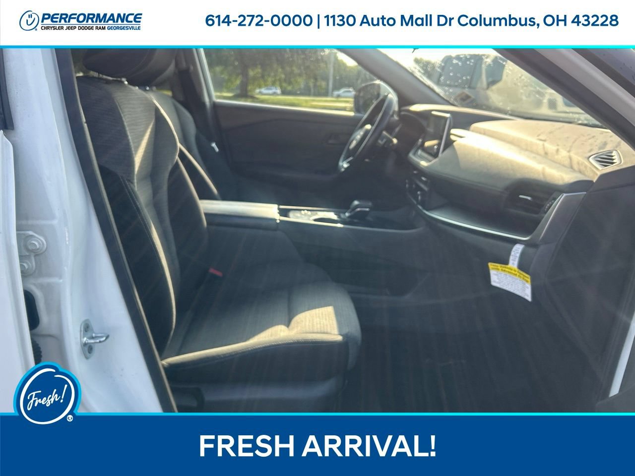 Used 2022 Nissan Rogue S FWD image 16