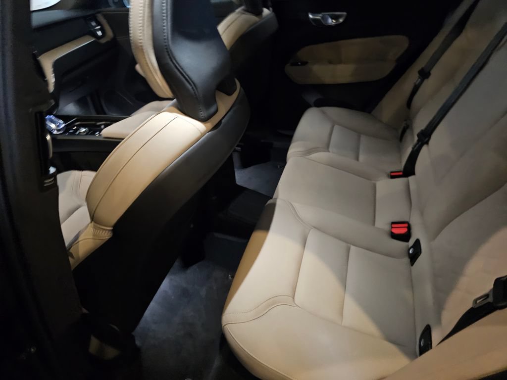 Certified 2026 Volvo XC60 T8 Plus w/ Protection Package Premier AWD/4WD image 13