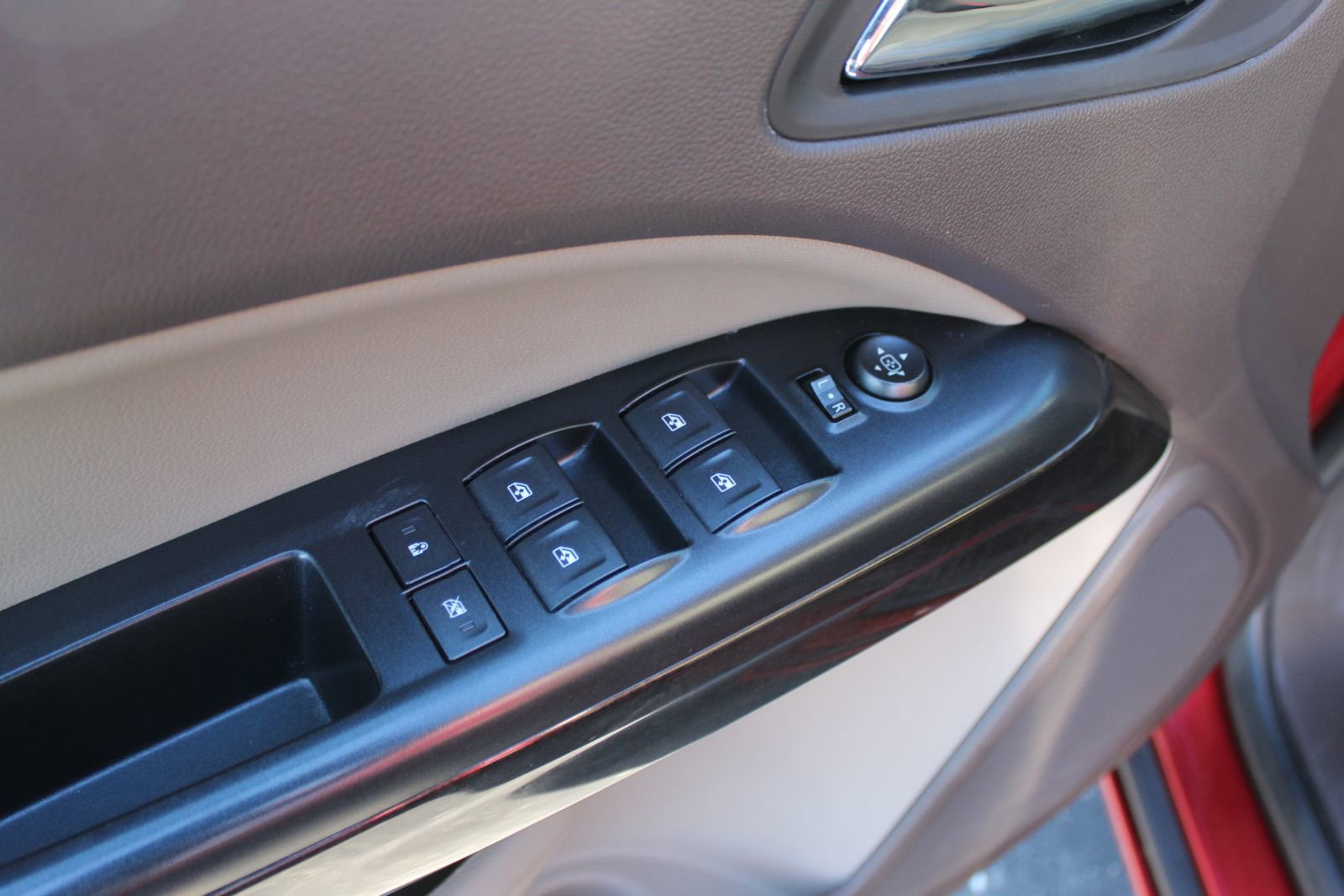 Used 2017 GMC Canyon SLT w/ Driver Alert Package image 21