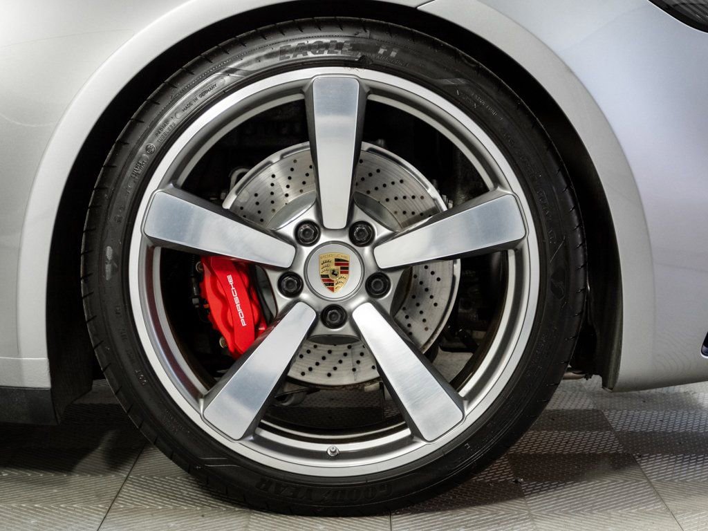 Certified 2020 Porsche 911 Carrera S image 32