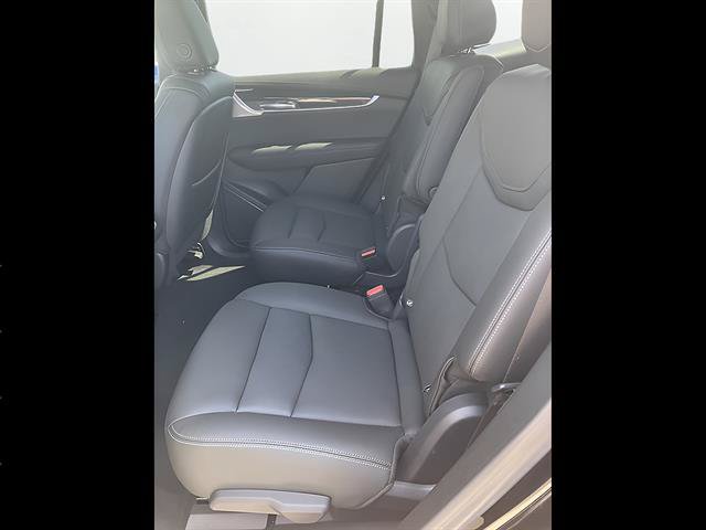 Certified 2024 Cadillac XT6 Premium Luxury w/ Technology Package AWD/4WD image 9