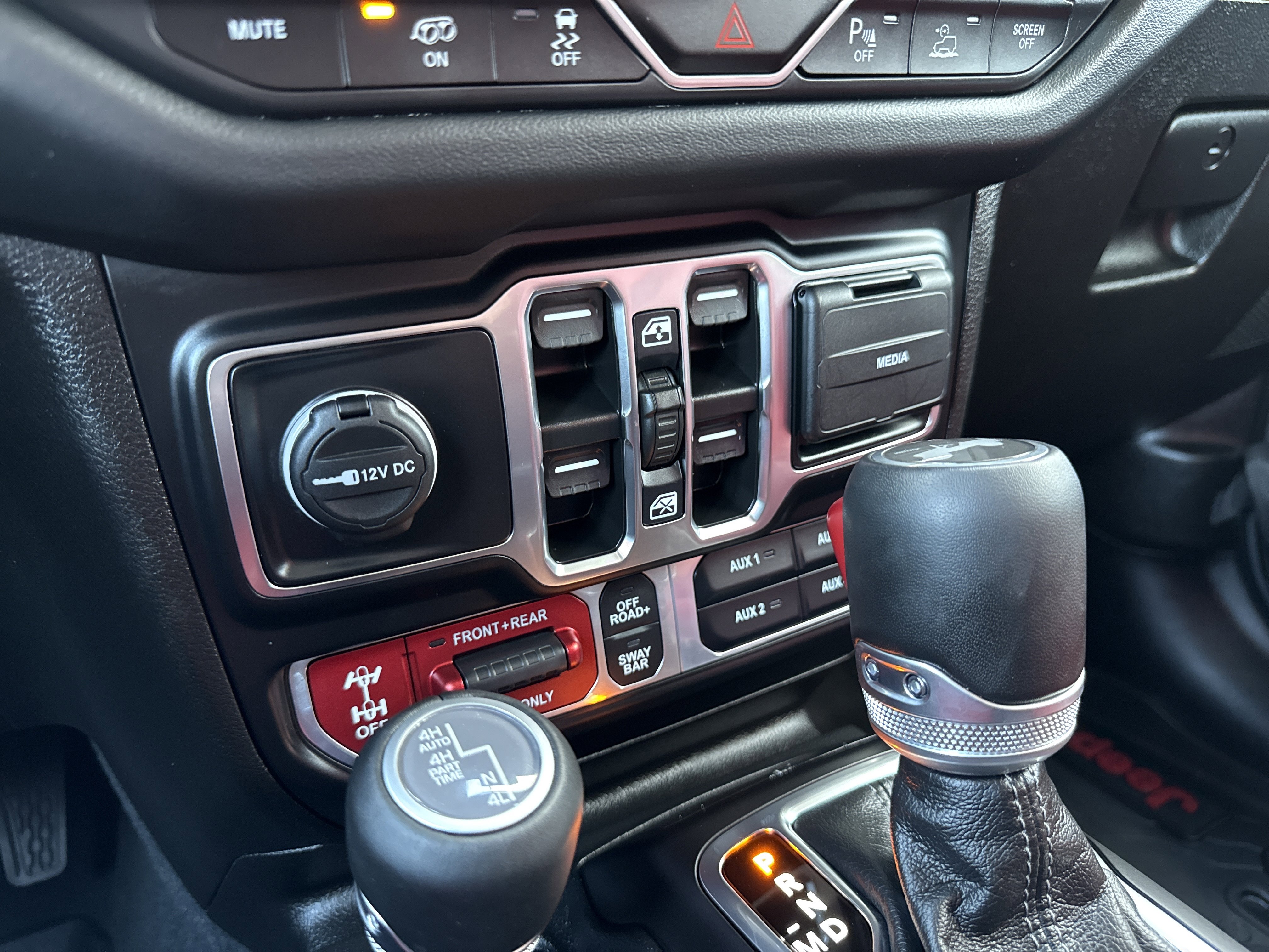 Used 2024 Jeep Wrangler Rubicon 392 image 34