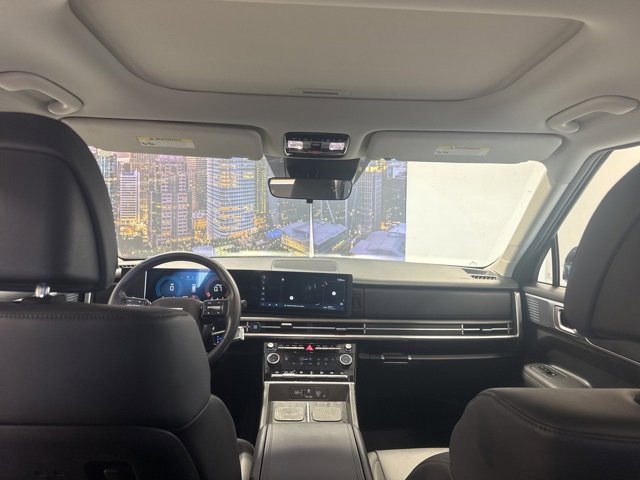 Used 2025 Hyundai Santa Fe XRT image 17