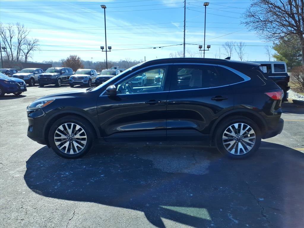 Used 2021 Ford Escape Titanium image 5