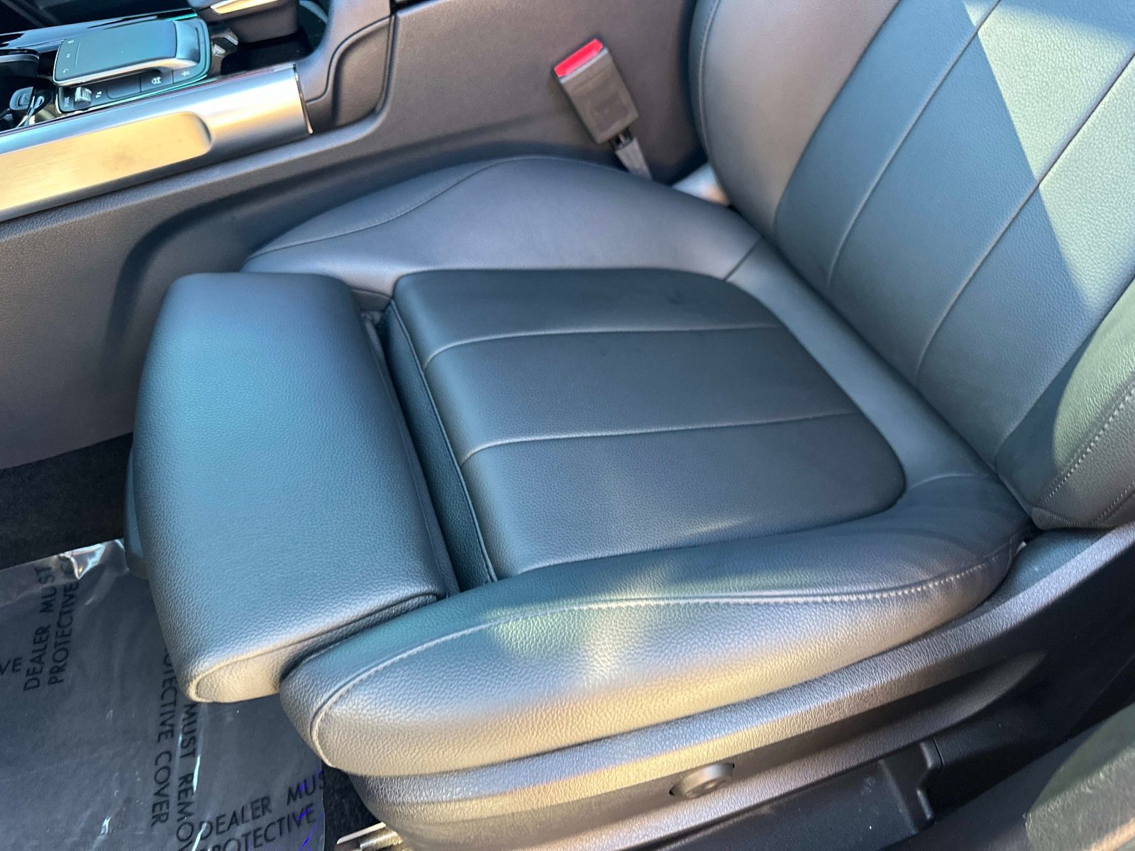 Certified 2022 Mercedes-Benz GLB 250 image 20