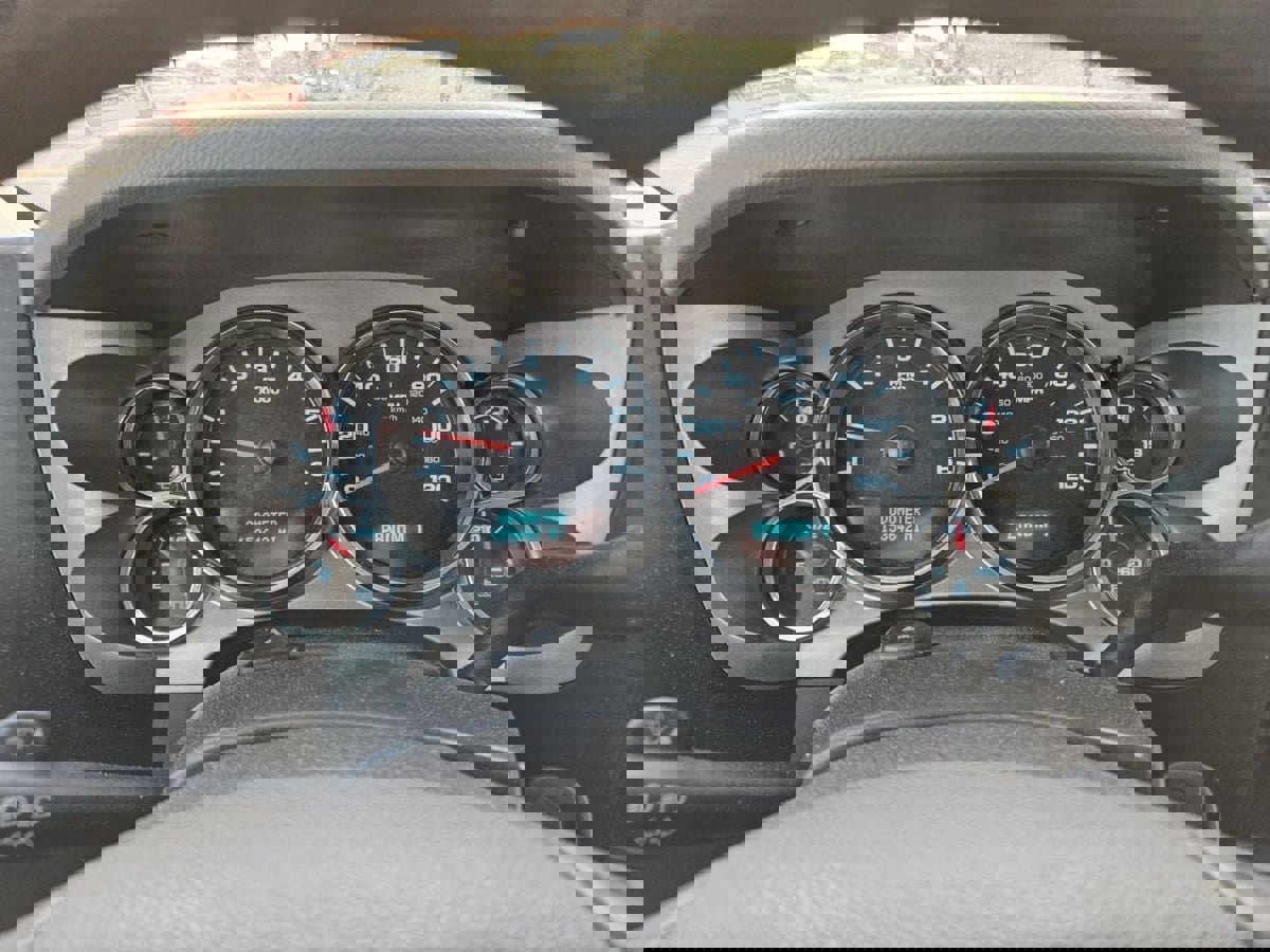 Used 2014 Chevrolet Silverado 3500 W/T image 20