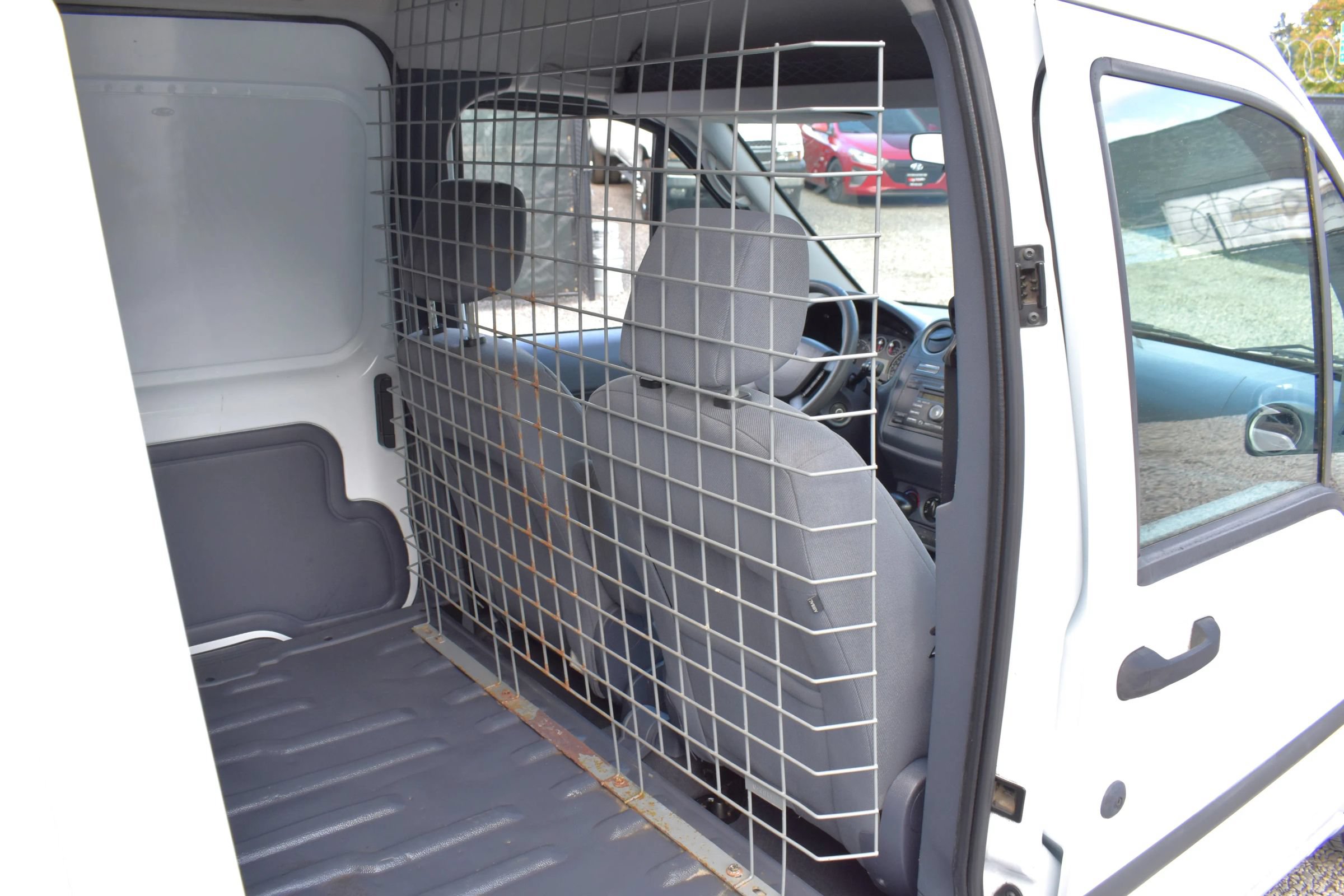 Used 2011 Ford Transit Connect XLT FWD image 30