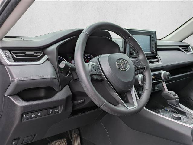 Used 2022 Toyota RAV4 XLE AWD/4WD image 11