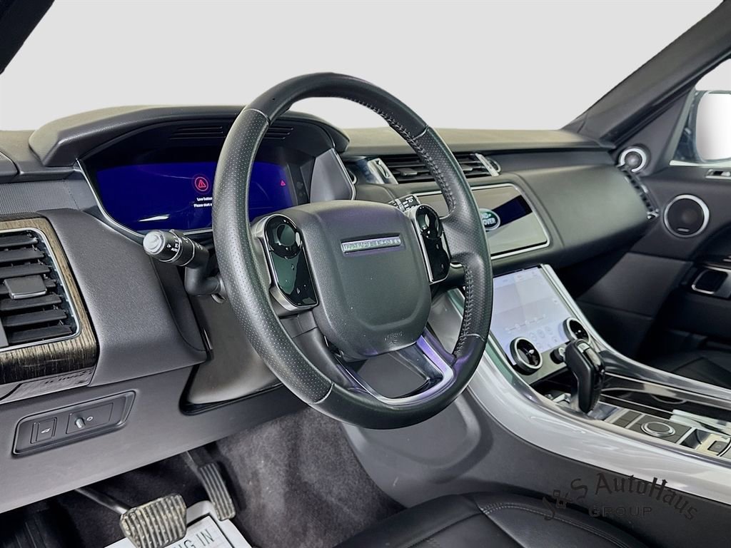 Used 2019 Land Rover Range Rover Sport SE AWD/4WD image 9