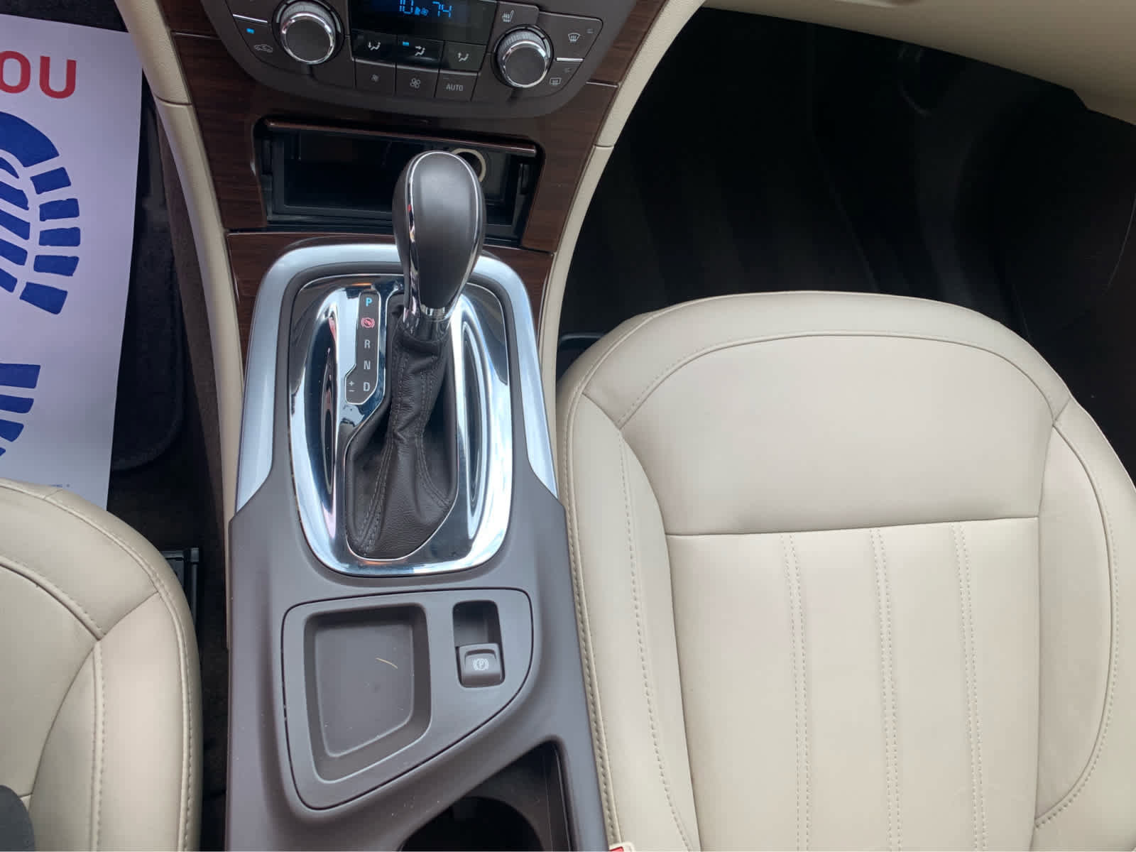 Used 2011 Buick Regal CXL image 18