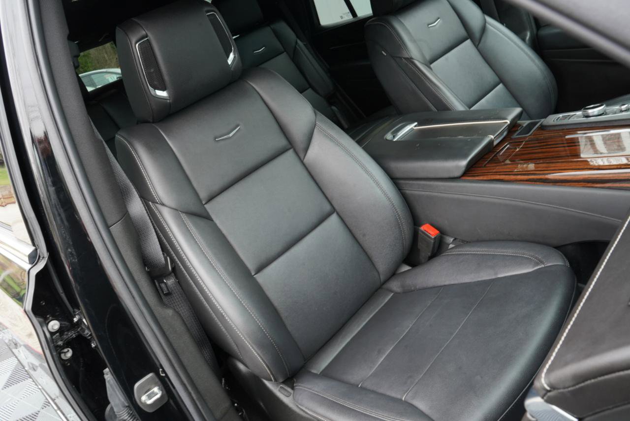Used 2022 Cadillac Escalade Luxury image 69