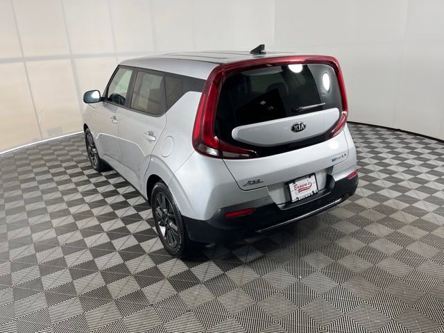 Used 2021 Kia Soul EX FWD image 4