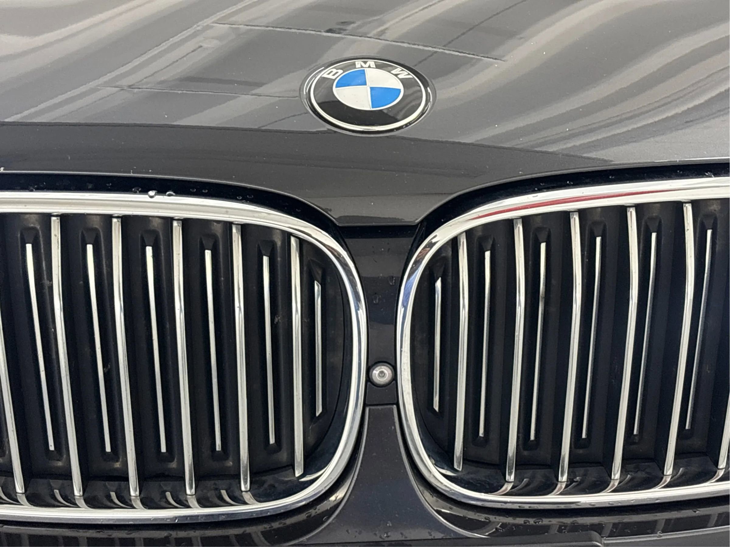 Used 2017 BMW 750i xDrive image 36