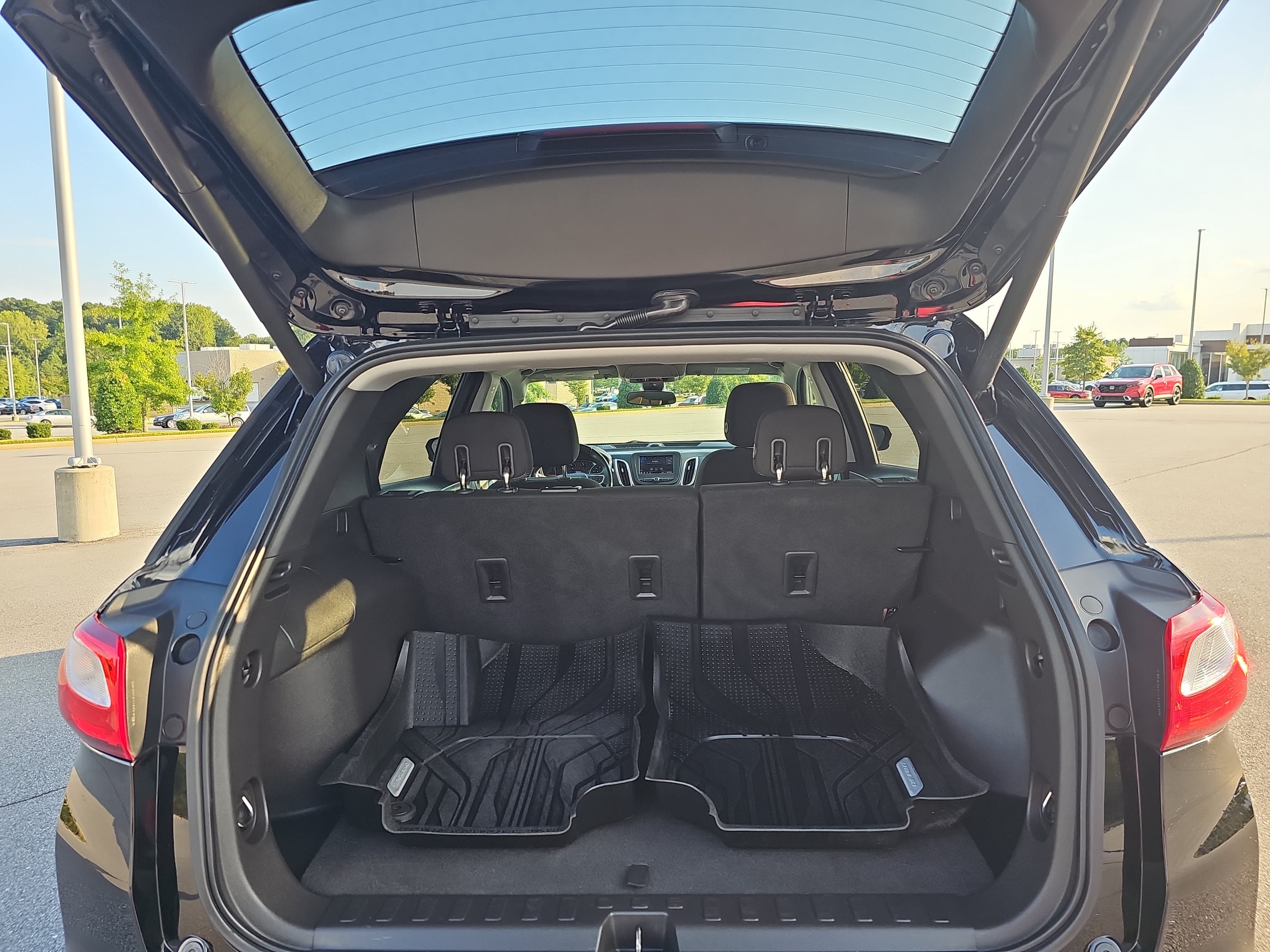 Used 2020 Chevrolet Equinox LT FWD image 13