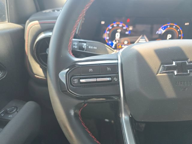 Used 2024 Chevrolet Colorado Z71 w/ Z71 Convenience Package 2 AWD/4WD image 19