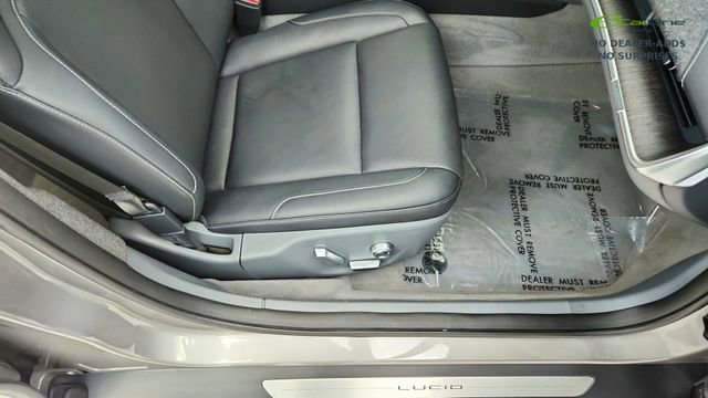 Used 2024 Lucid Air Touring AWD/4WD image 22