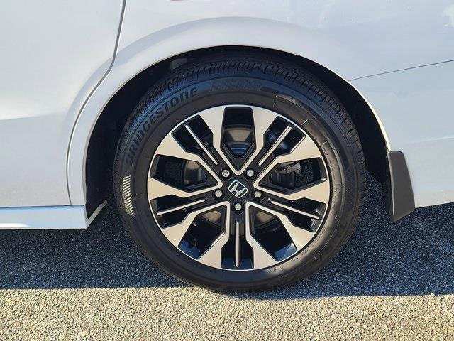 Certified 2025 Honda Odyssey Elite image 35