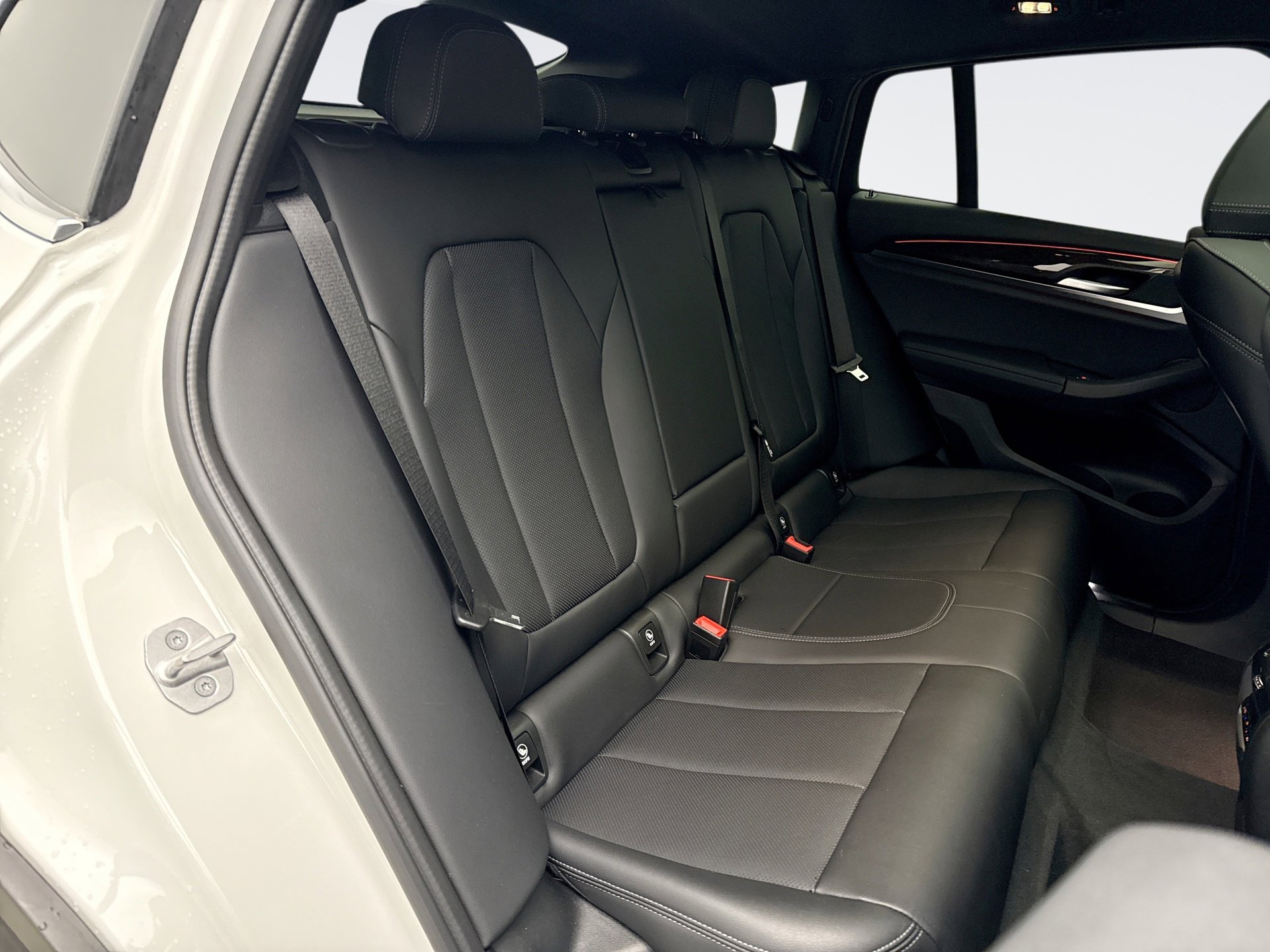 Used 2022 BMW X4 xDrive30i w/ Premium Package 2 image 19