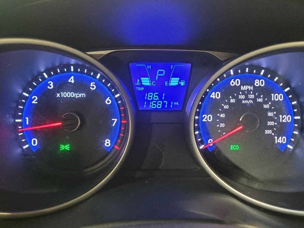 Used 2013 Hyundai Tucson Limited image 23