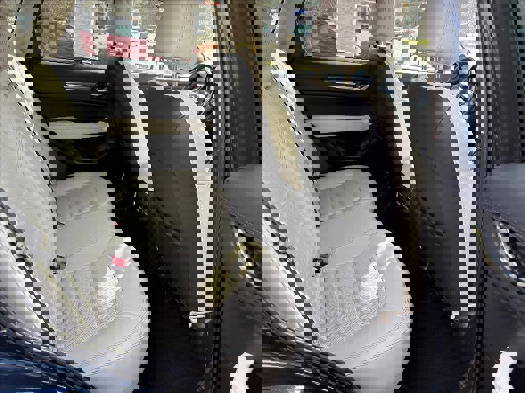 Used 2019 MAZDA CX-5 Grand Touring image 17