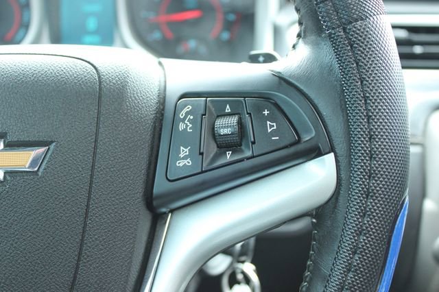 Used 2015 Chevrolet Camaro LT RWD image 22