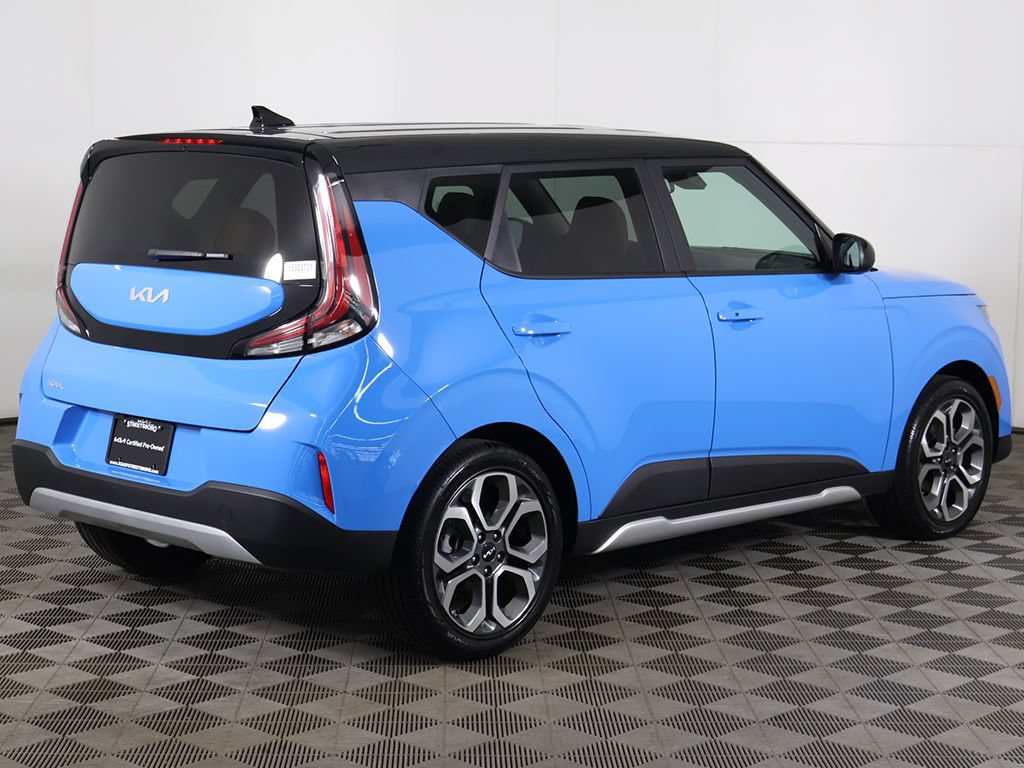 Used 2025 Kia Soul EX FWD image 11