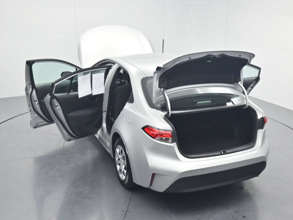 Used 2023 Toyota Corolla LE FWD image 50